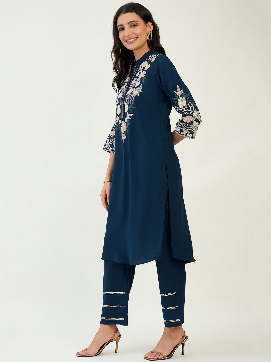 Teal Embroidered kurta set