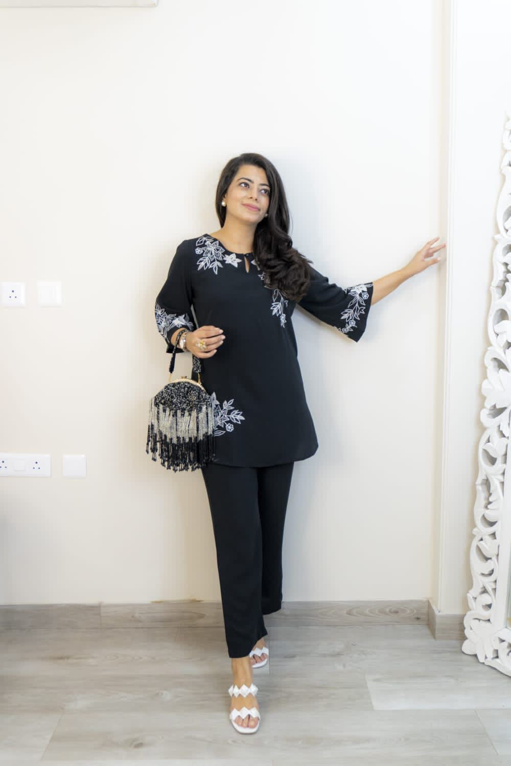 BLACK FLORAL SHIRT
